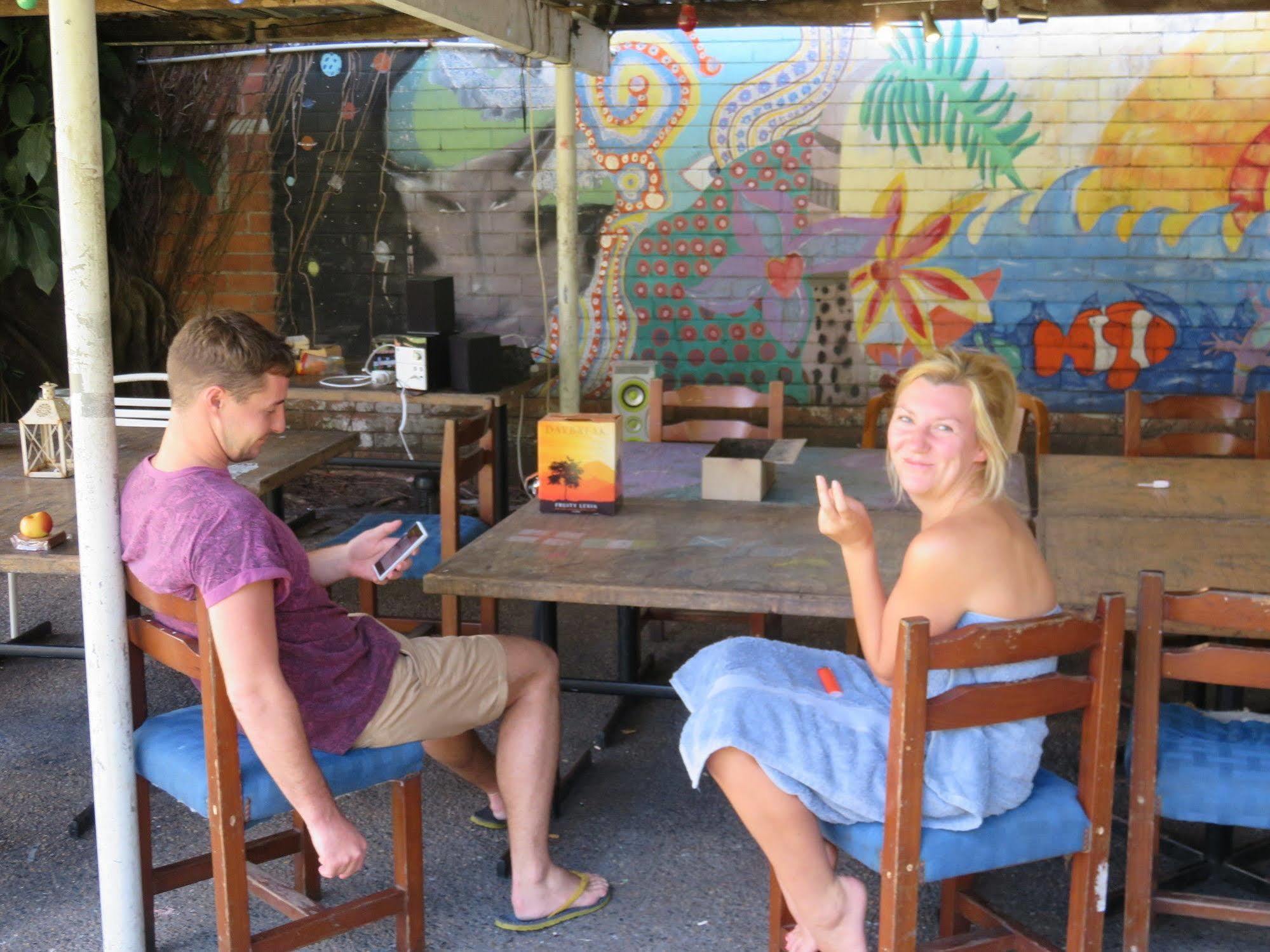 Reef Backpackers Hostel Cairns Exterior foto