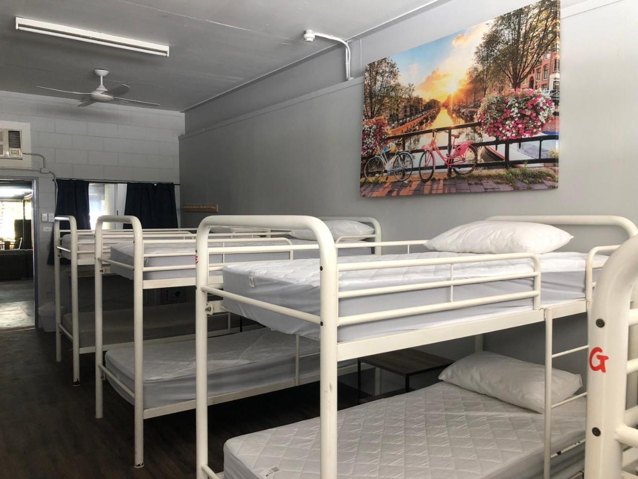 Reef Backpackers Hostel Cairns Exterior foto