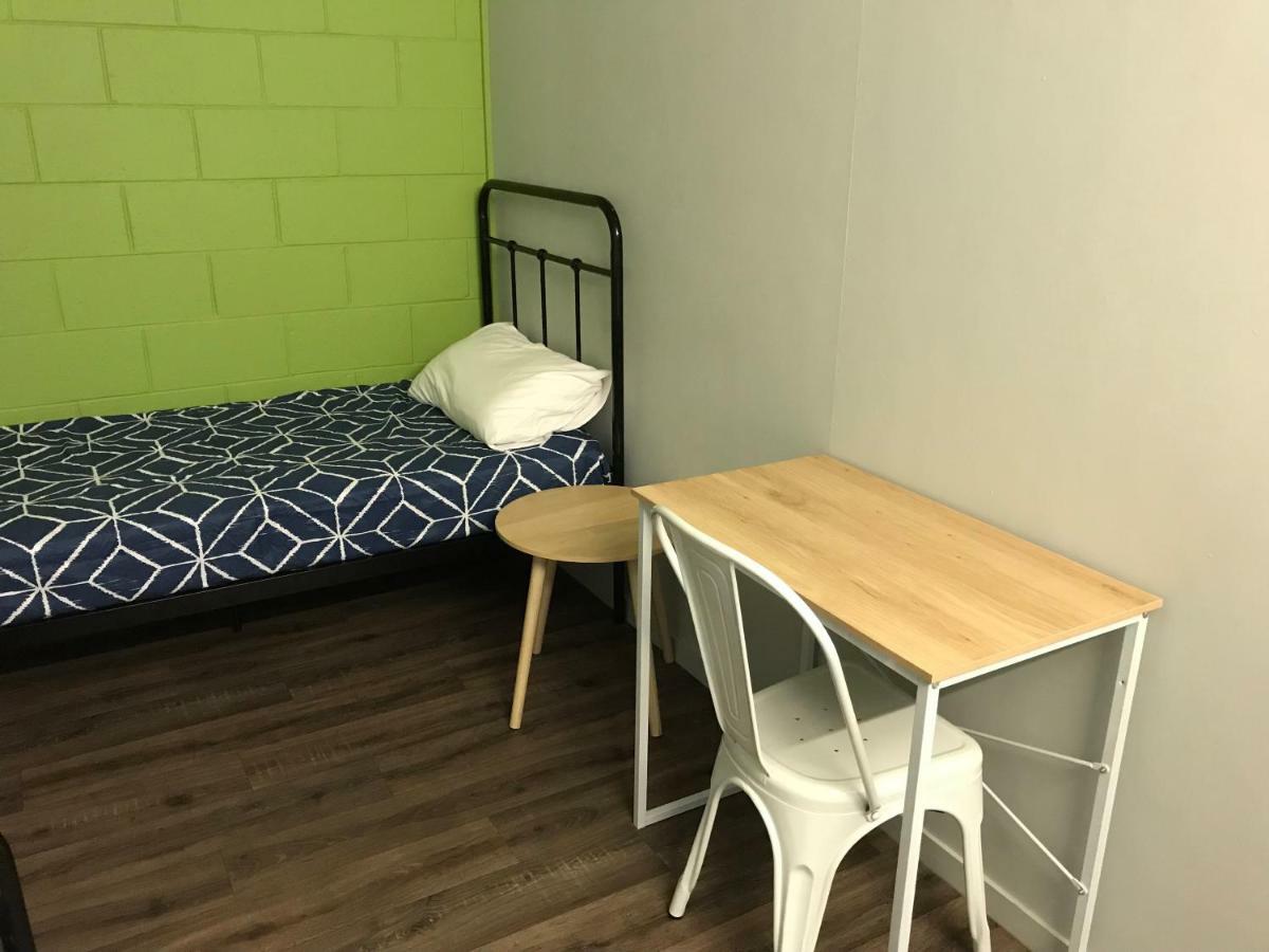Reef Backpackers Hostel Cairns Exterior foto