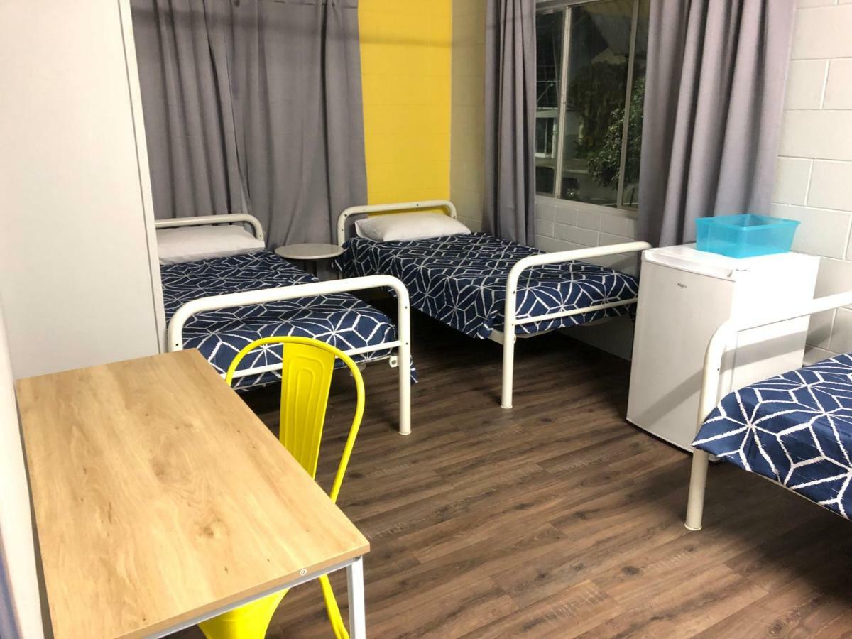Reef Backpackers Hostel Cairns Exterior foto